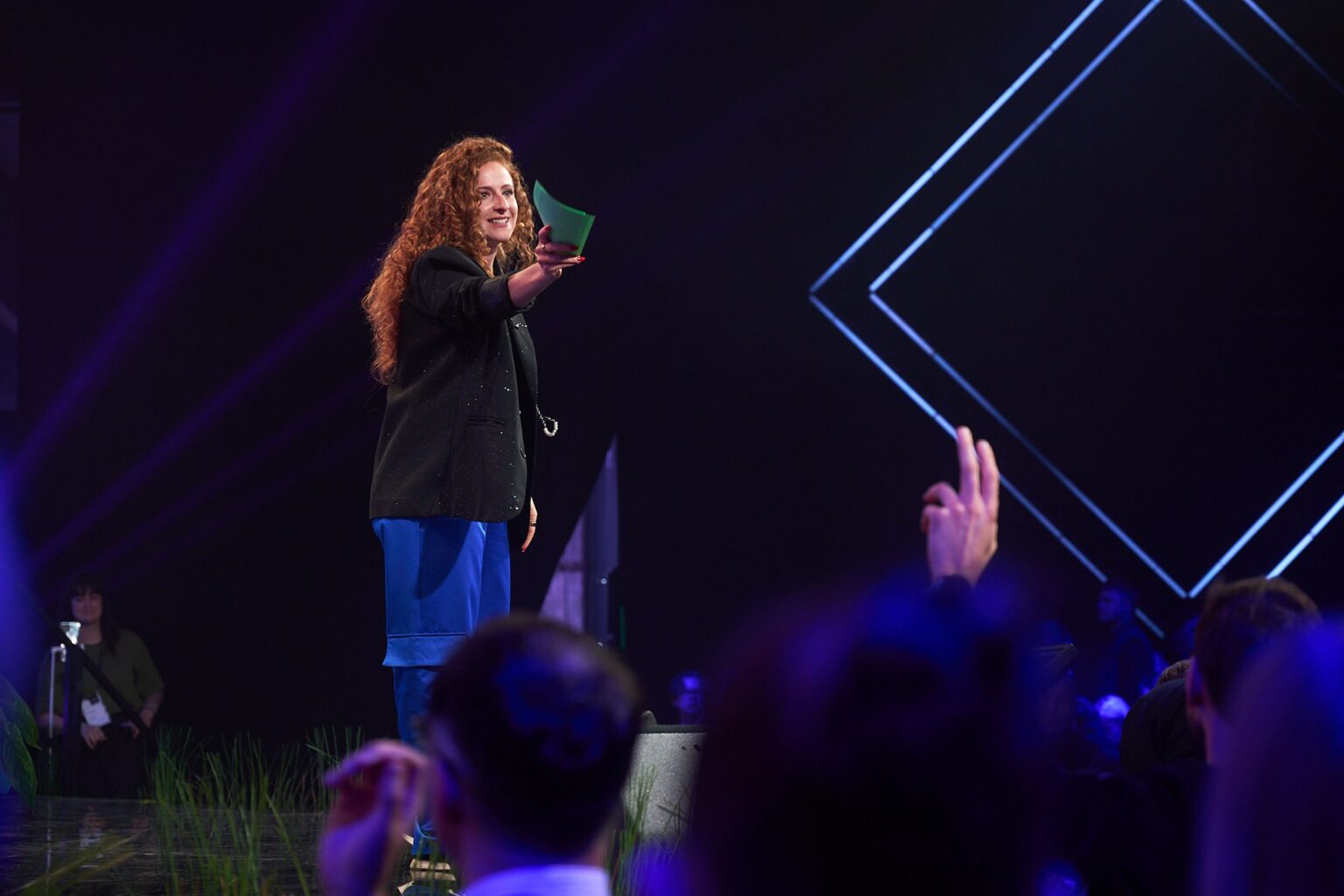 D2_Bold Stage_maxdubovik_220526_000 (1)